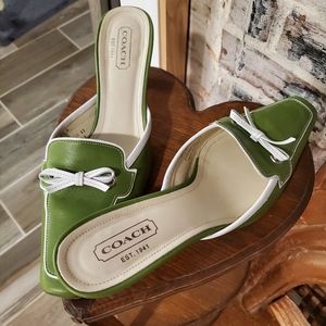 Coach Marielle Mules